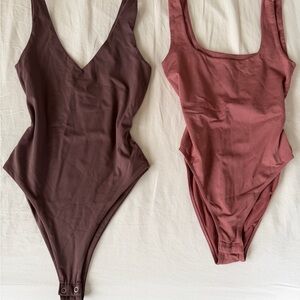 Chic Women's Bodysuit Set - Chocolate and Mauve
